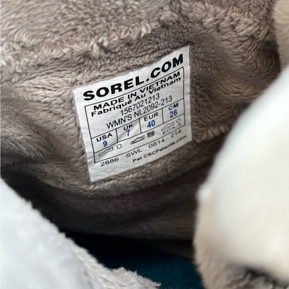 *NEW* Sorel Tivoli II Waterproof Green/Black/Blue Women's Boots Sz 9 - Picture 6 of 7